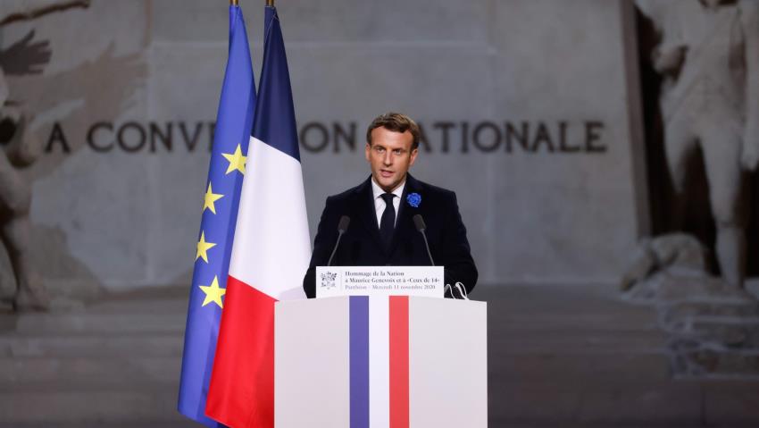 Macron Beri Waktu 15 Hari Kepada Pemimpin Muslim Prancis Untuk Mengakui Islam Sebagai Agama Apolitis